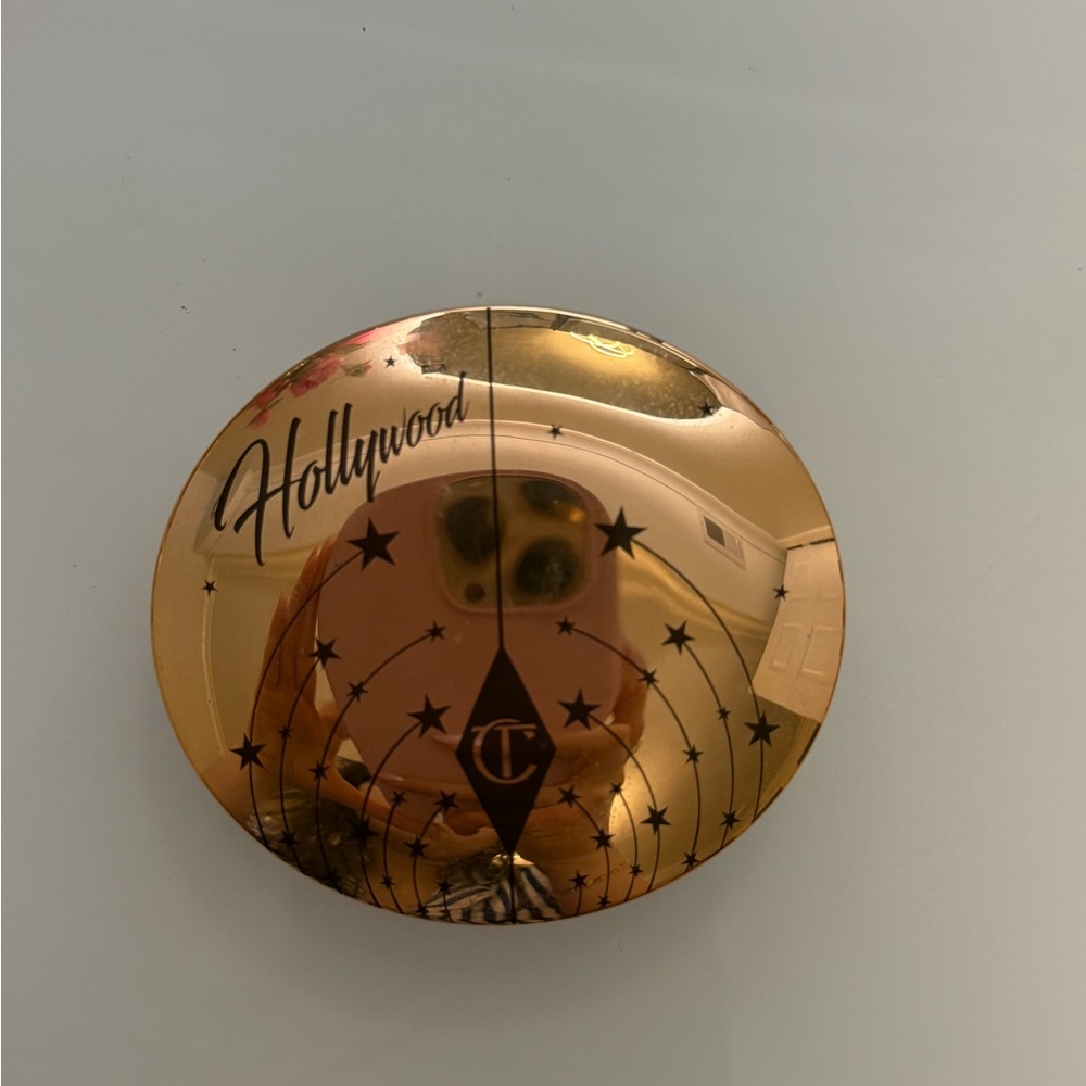Charlotte Tilbury Gold Star Compact Highlighter